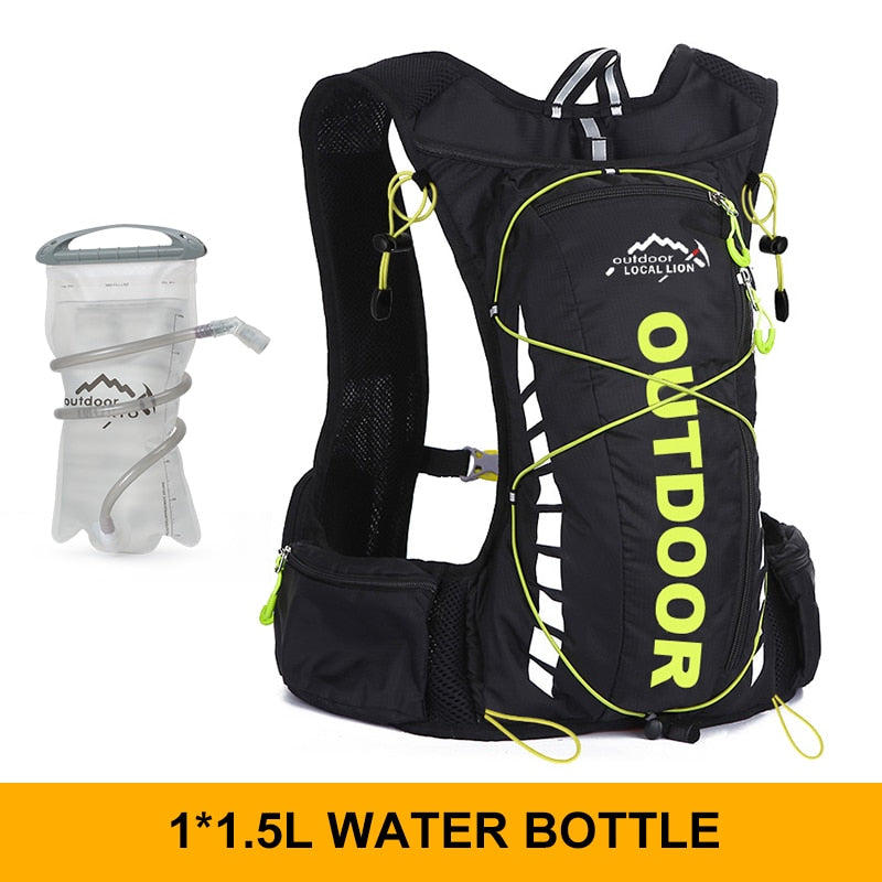 Unisex Hiking Cycling Running Backpack Waterproof 8L 250ml Water Bottle 1.5L Hydration