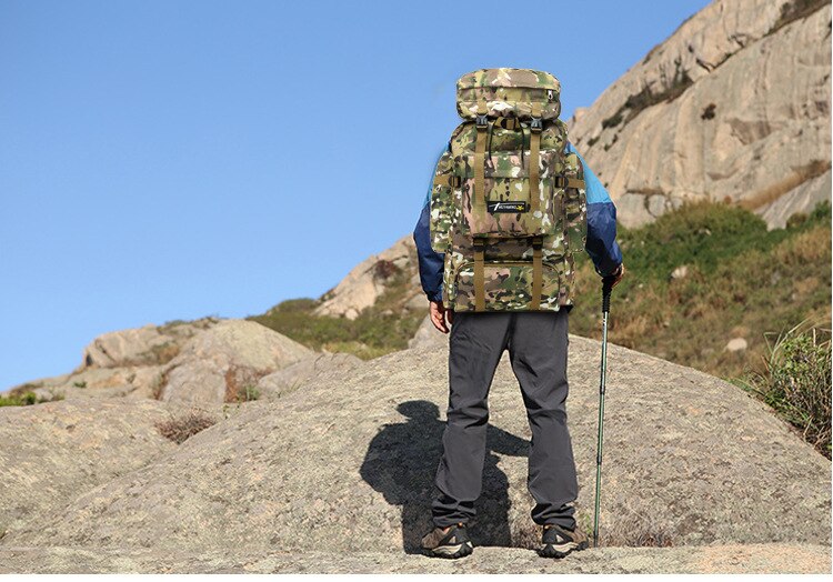 Large Capacity 70L Military Tactical Camo Backpack with and Molle System for Hiking and Travel