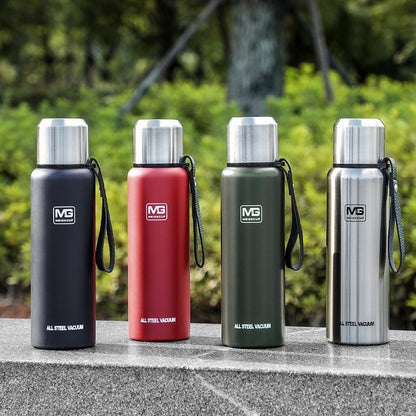 Large Capacity Stainless Steel Thermos Flask For Hiking, Camping - Portable and Eco-Friendly Vacuum Flask for Keeping Drinks Hot or Cold for Hours