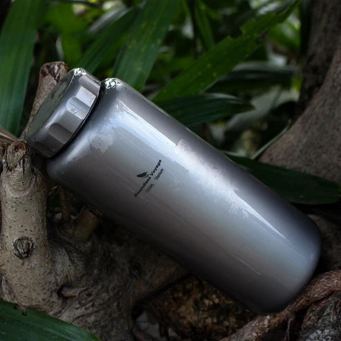 Lightweight Titanium Flask Hiking Water Bottle with Cup Function and 1.05L Capacity for Hot and Cold Drinks