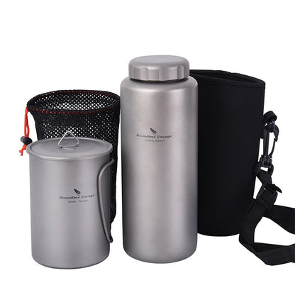 Lightweight Titanium Flask Hiking Water Bottle with Cup Function and 1.05L Capacity for Hot and Cold Drinks