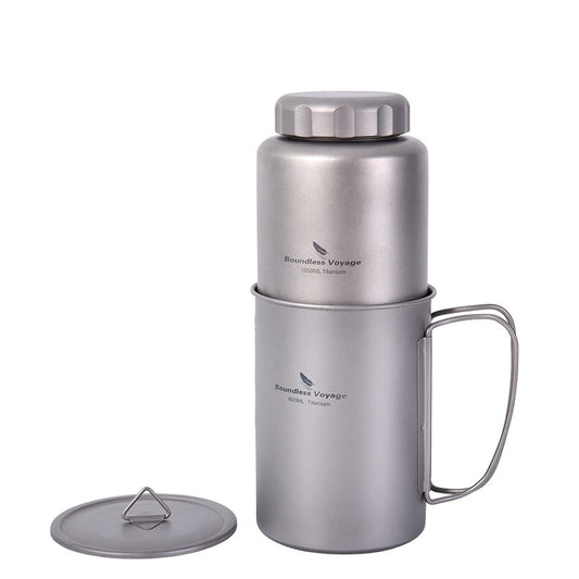 Lightweight Titanium Flask Hiking Water Bottle with Cup Function and 1.05L Capacity for Hot and Cold Drinks